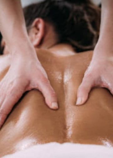 Massagem Tantra e Massagem Tantra Lingam. Conheça os melhores terapeutas de massagem tântrica em Belo Horizonte - BH e região metropolitana.