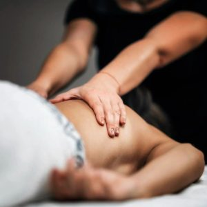 Massagem-Lomi-Lomi-Tudo-O-Que-Voce-Precisa-Saber Massagem Lomi Lomi: Tudo O Que Você Precisa Saber